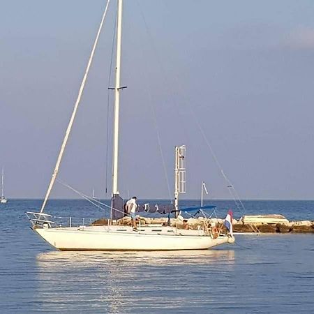 Hotel La Tua Stanza A Vela Sul Mare à Bari Extérieur photo