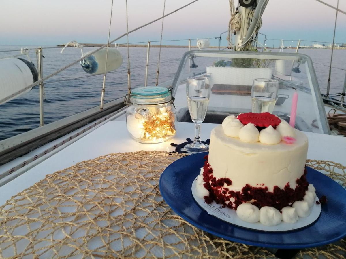 Hotel La Tua Stanza A Vela Sul Mare à Bari Extérieur photo