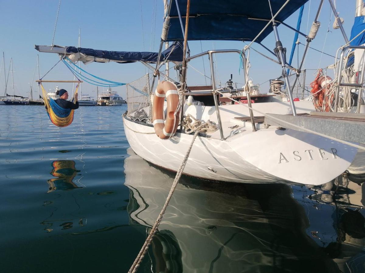 Hotel La Tua Stanza A Vela Sul Mare à Bari Extérieur photo