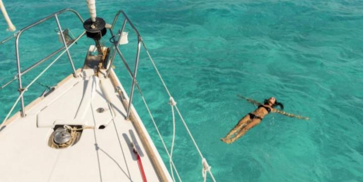 Hotel La Tua Stanza A Vela Sul Mare à Bari Extérieur photo